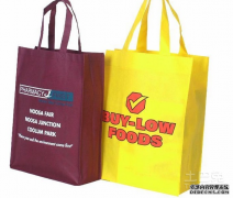 <b>無(wú)紡布環(huán)保袋為什么會(huì)有異味?</b>