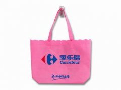 <b>超市是應(yīng)該用無(wú)紡布購(gòu)物袋還是塑料袋</b>